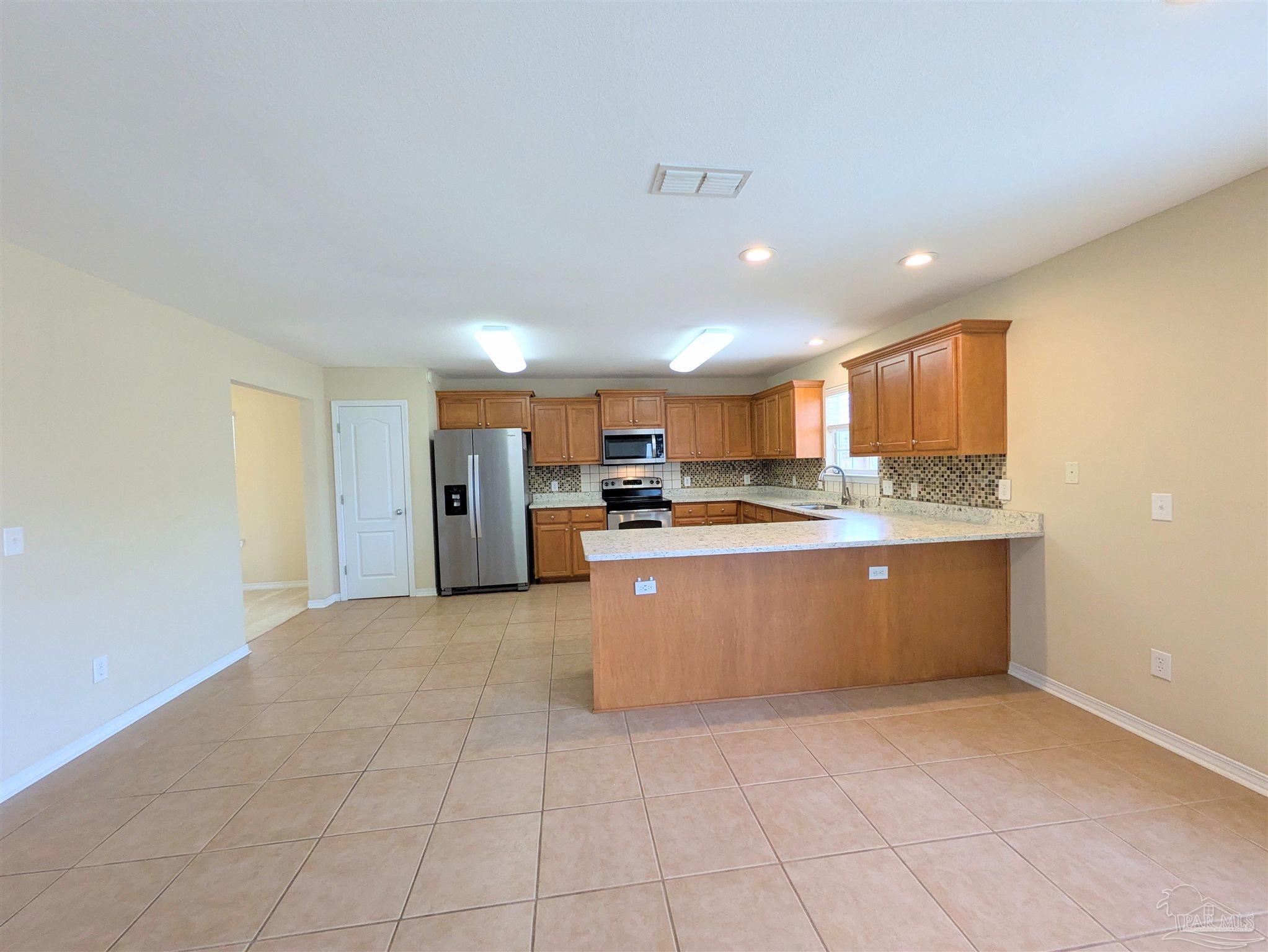 3404 Wasatch Range Loop Pensacola, FL 32526 - Photo 10 of 41