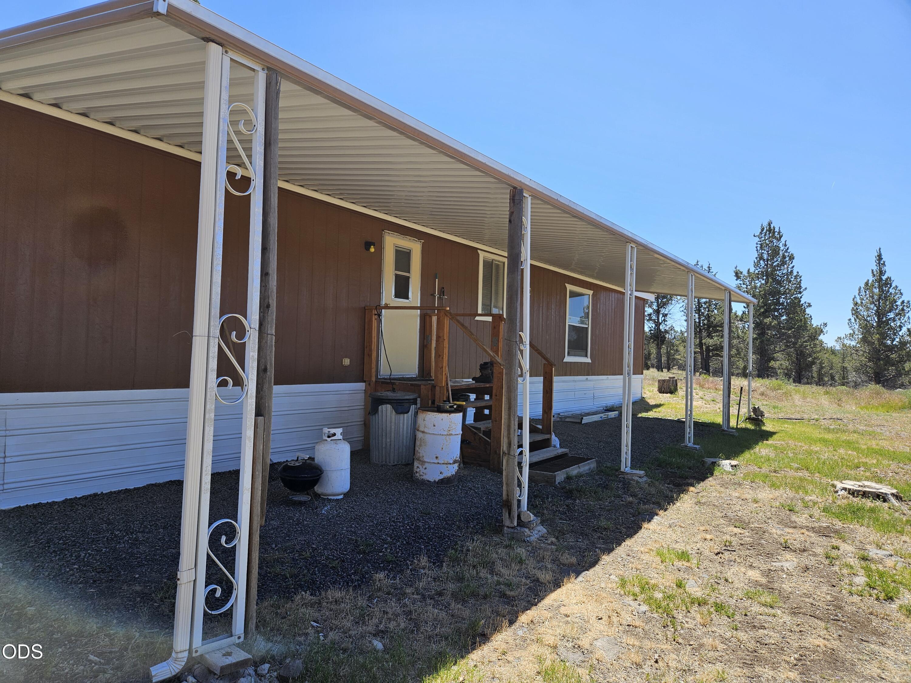 65808 Highway 140 Bly, OR 97622 - Photo 4 of 34