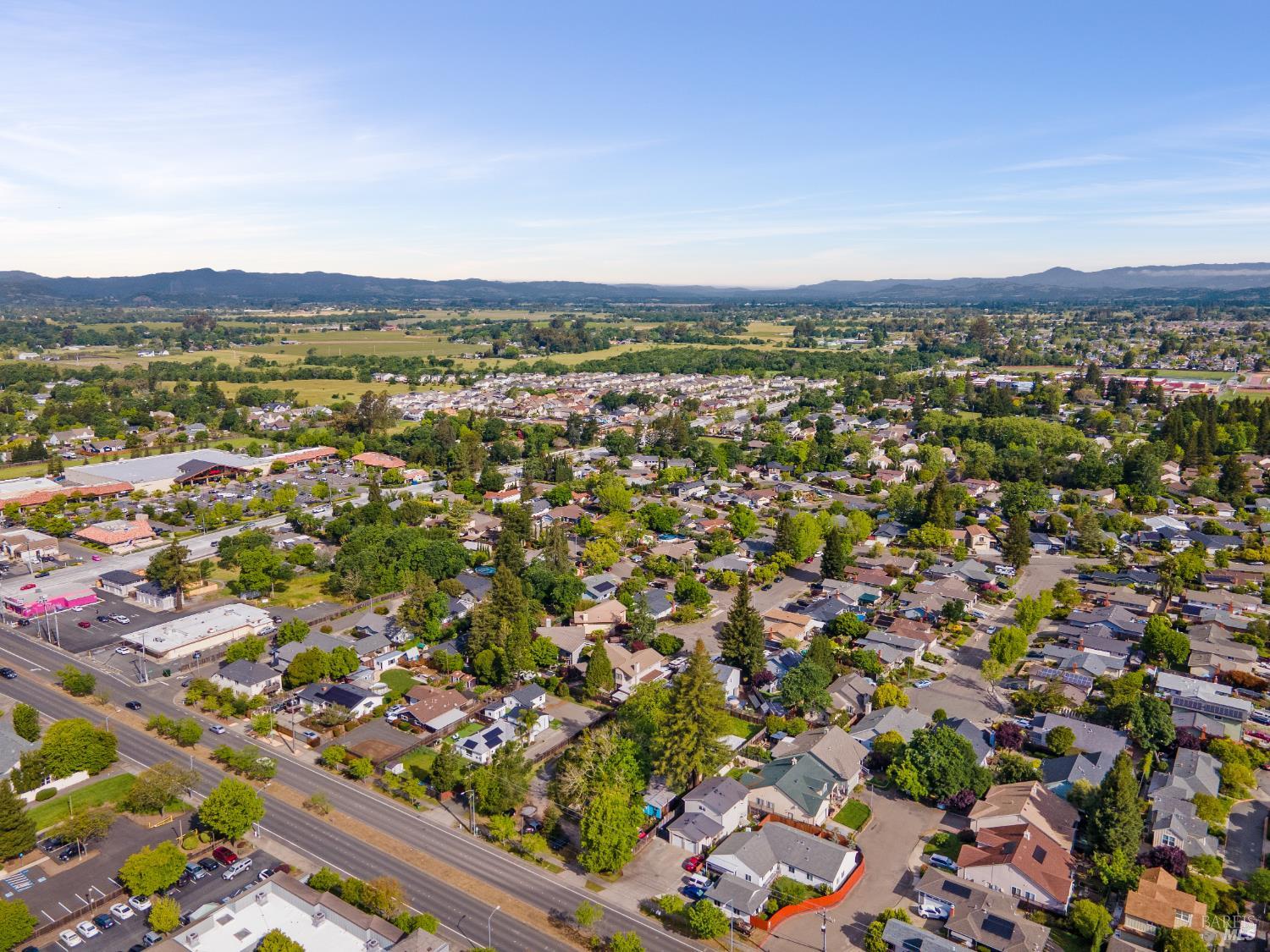 2457 Guerneville Road Santa Rosa, CA 95403 - Photo 31 of 35