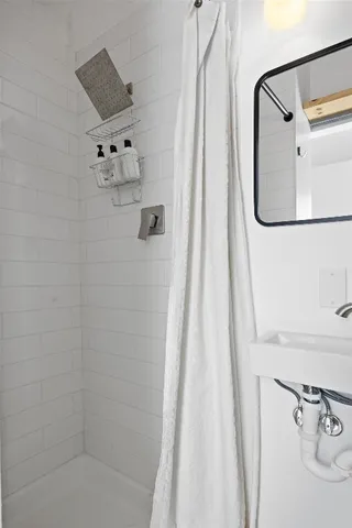 $459,900 | 1167 Ridgeway Drive, Austin, TX 78702