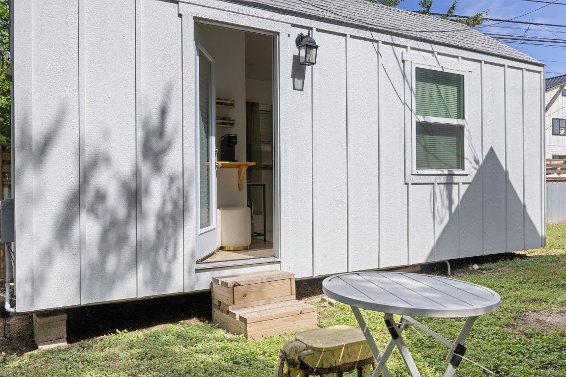 1167 Ridgeway Drive Austin, TX 78702 - Photo 26 of 28