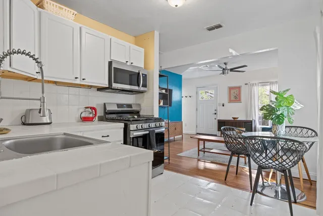 $459,900 | 1167 Ridgeway Drive, Austin, TX 78702