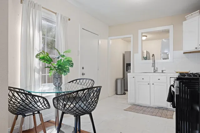 $459,900 | 1167 Ridgeway Drive, Austin, TX 78702