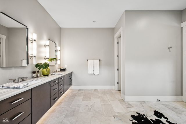 $2,650,000 | 6115 Stonegate Run, Zionsville, IN 46077