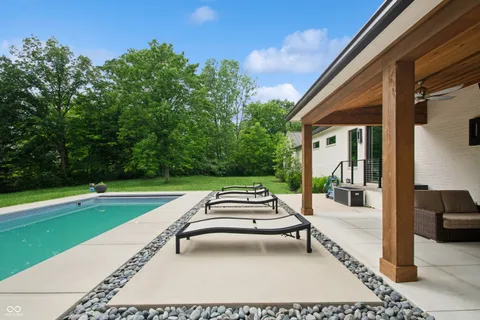 $2,650,000 | 6115 Stonegate Run, Zionsville, IN 46077