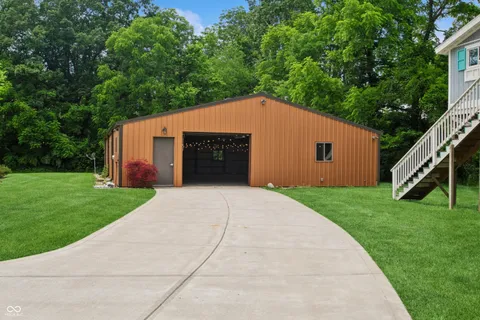 $2,650,000 | 6115 Stonegate Run, Zionsville, IN 46077