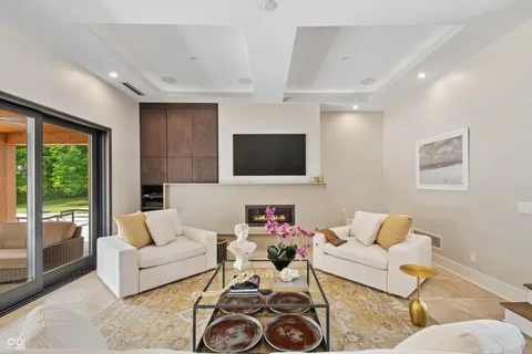 $2,650,000 | 6115 Stonegate Run, Zionsville, IN 46077