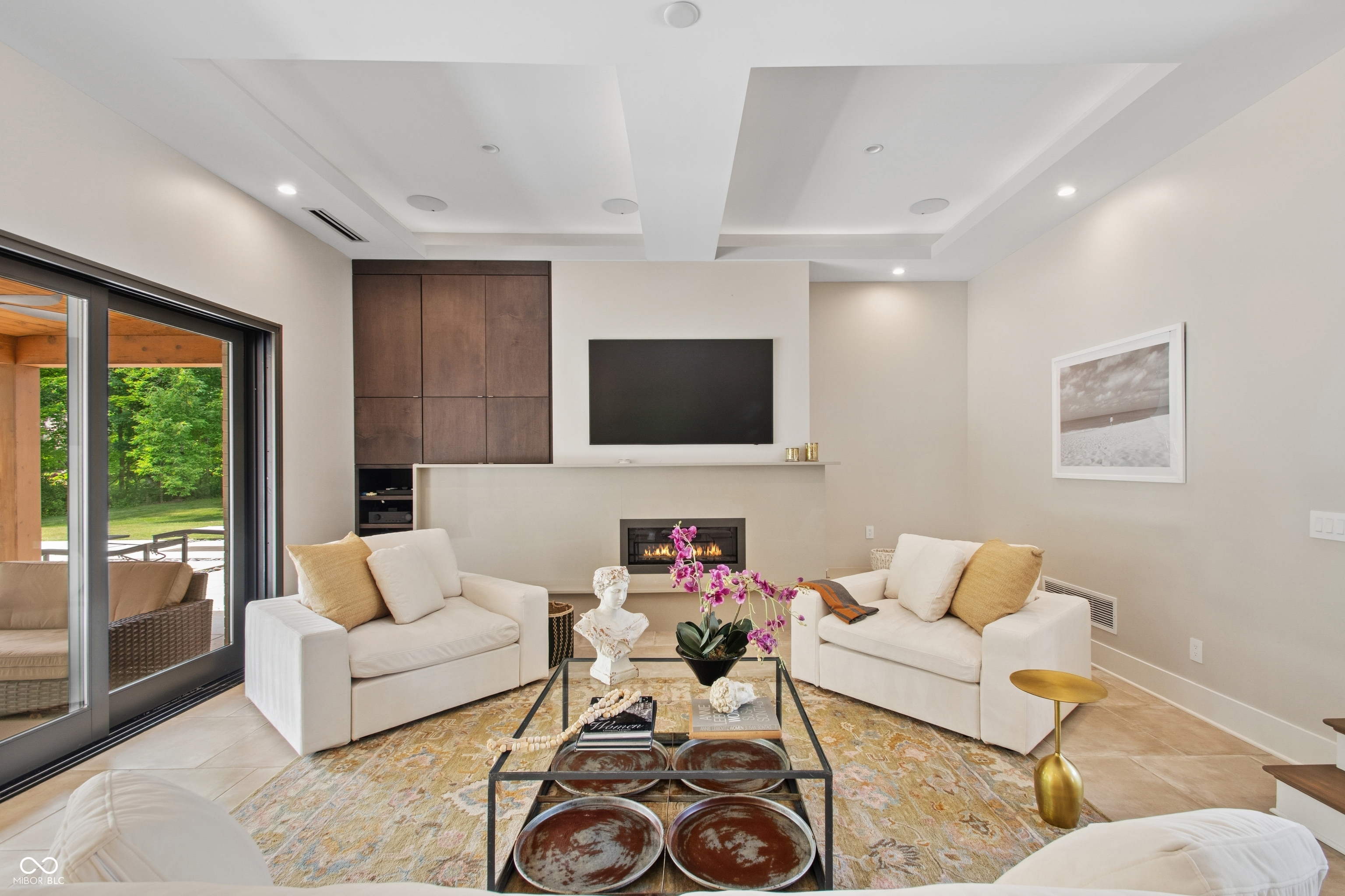 6115 Stonegate Run Zionsville, IN 46077 - Photo 7 of 60