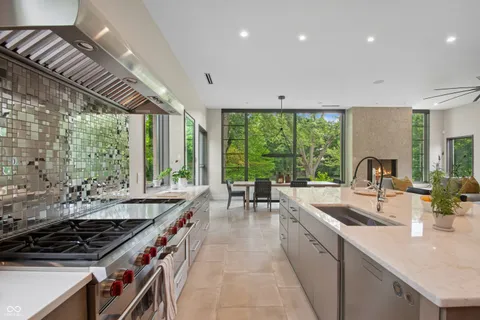 $2,650,000 | 6115 Stonegate Run, Zionsville, IN 46077