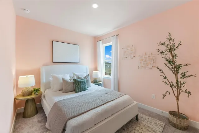 $274,990 | 511 Emory Xing Boulevard, Hutto, TX 78634