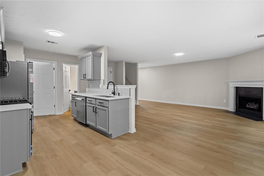 6261 Lake Valley Point Lithonia, GA 30058 - Photo 11 of 50