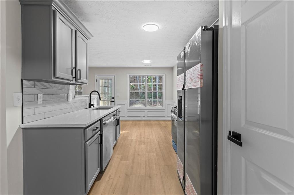 6261 Lake Valley Point Lithonia, GA 30058 - Photo 16 of 50