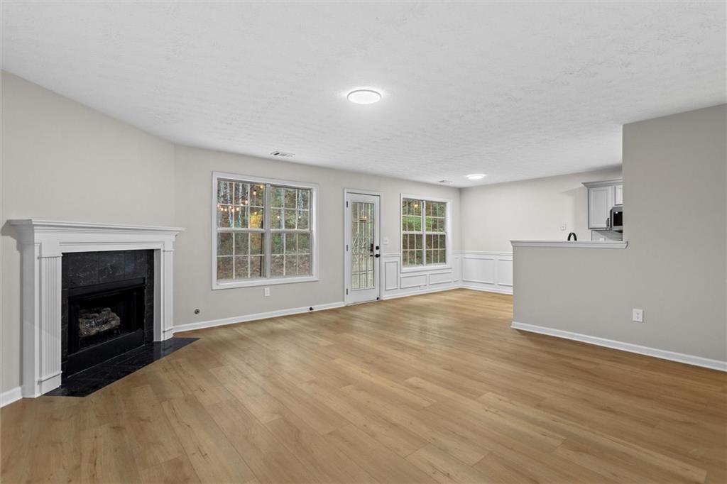 6261 Lake Valley Point Lithonia, GA 30058 - Photo 6 of 50