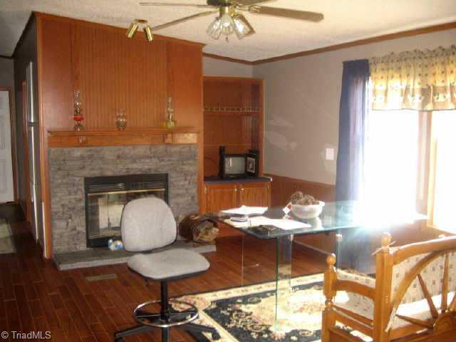 9641 Cherry Grove Road Reidsville, NC 27320 - Photo 4 of 8 Other. Living Room