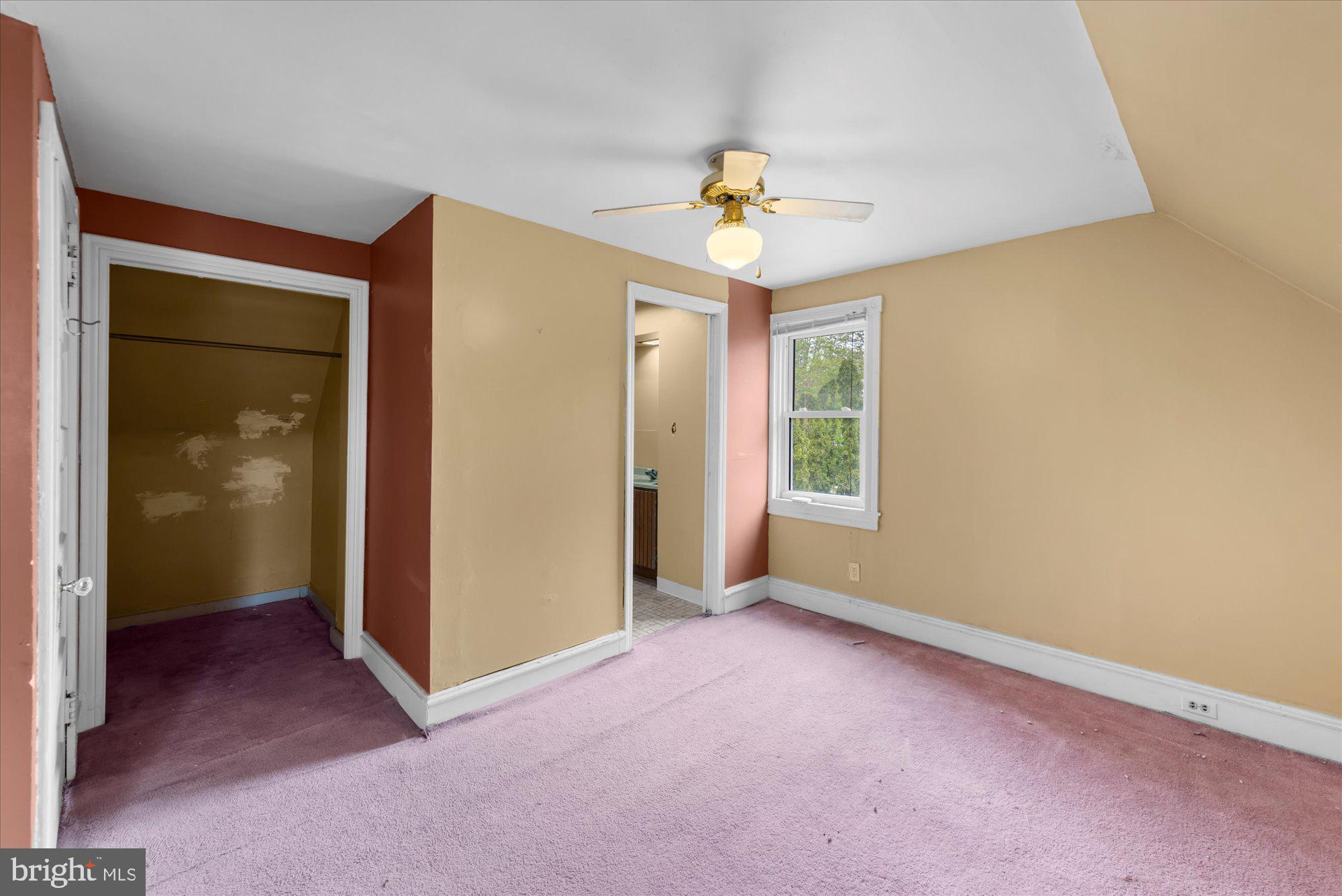305 Lansdowne Road Havertown, PA 19083 - Photo 33 of 45 an empty room with windows and closet