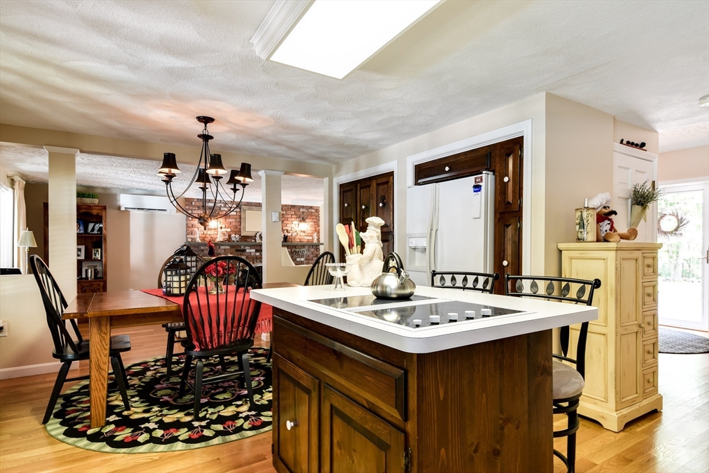 104 Glen Street Natick, MA 01760 - Photo 6 of 24