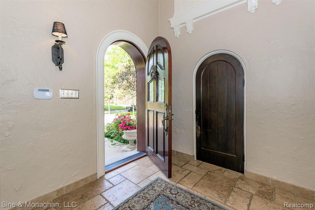 1040 Devonshire Road Grosse Pointe Park, MI 48230 - Photo 58 of 95
