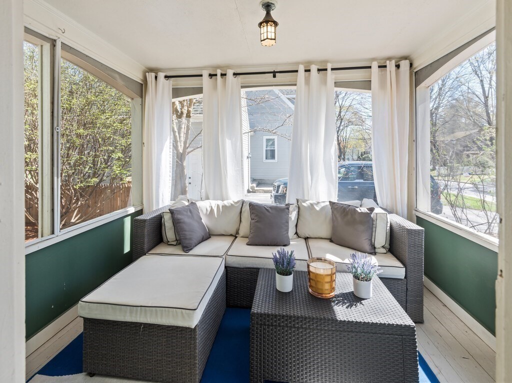 30 Kinnicutt Road Worcester, MA 01602 - Photo 20 of 42
