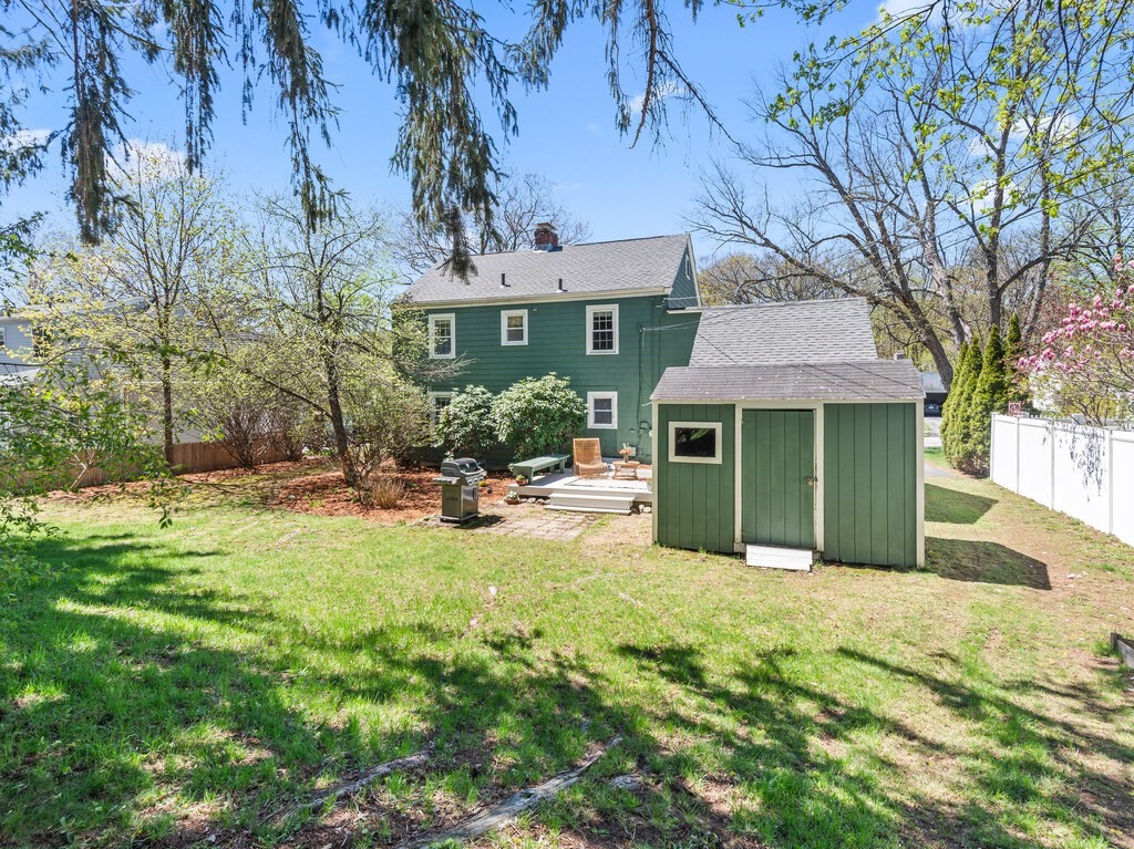30 Kinnicutt Road Worcester, MA 01602 - Photo 38 of 42