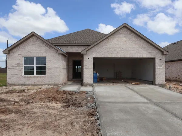 $369,990 | 2119 Lone Bronco Boulevard, Rosenberg, TX 77471