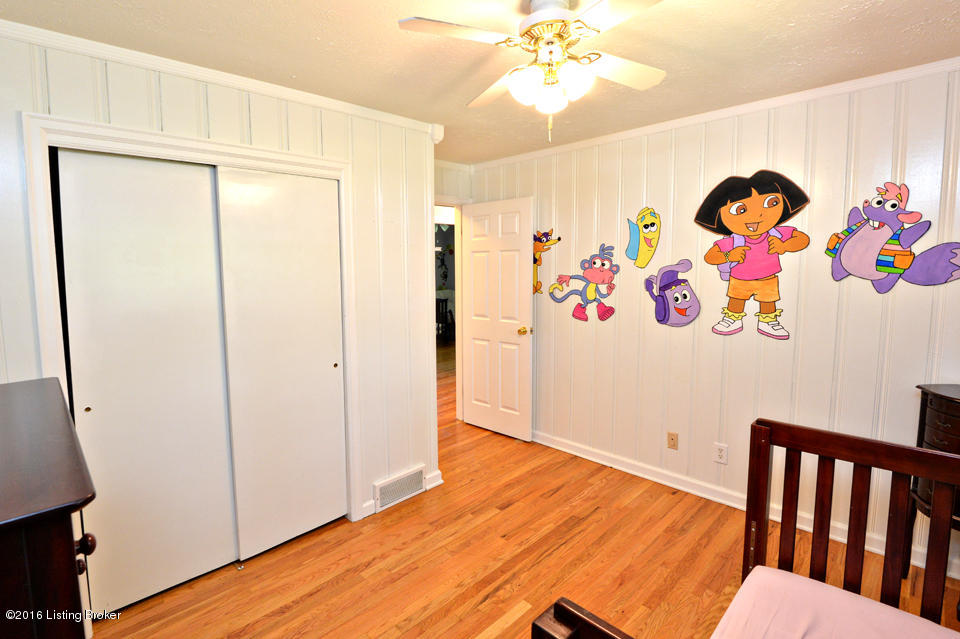 7707 3rd Street Road Louisville, KY 40214 - Photo 23 of 49 Bedroom 3