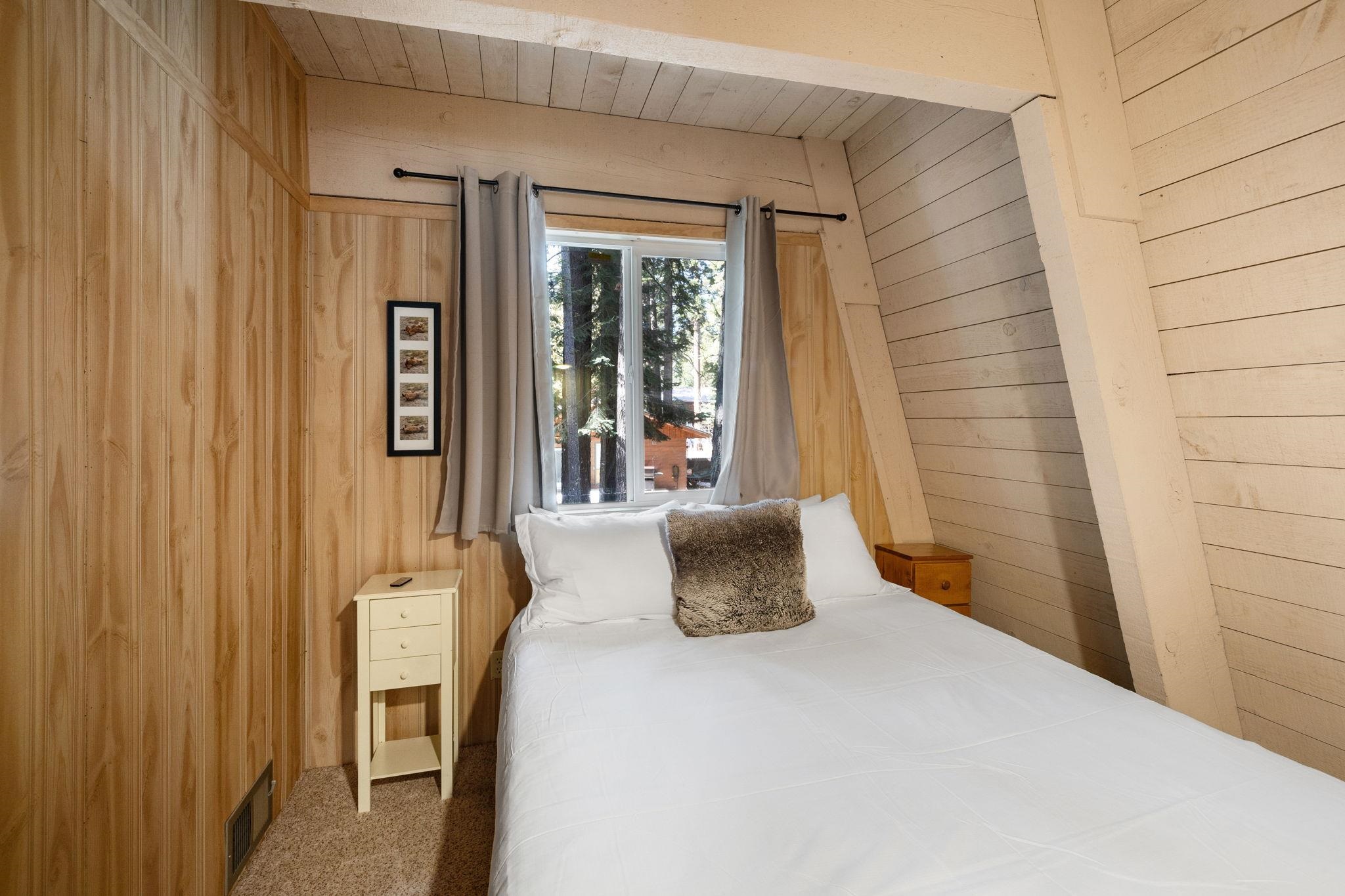 5749 Uplands Road Carnelian Bay, CA 96140 - Photo 19 of 28