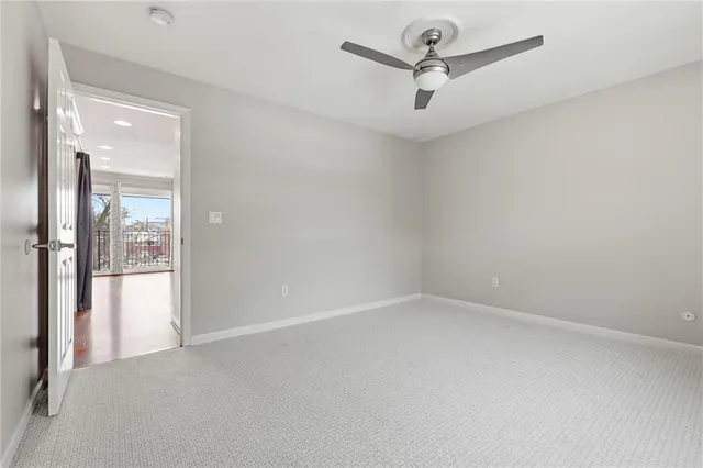 $189,900 | 5000 Baltimore Avenue, Unit 301, Kansas City, MO 64112