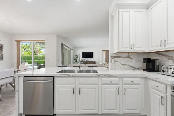 $2,150,000 | 3443 South Caroline Street, Jupiter, FL 33458