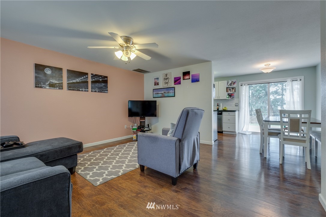 9955 Fredrickson Road Northwest Silverdale, WA 98383 - Photo 6 of 25 Gallery Image 6