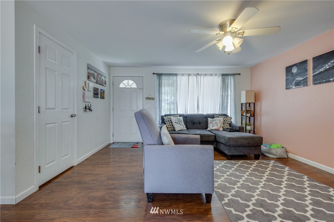 9955 Fredrickson Road Northwest Silverdale, WA 98383 - Photo 10 of 25 Gallery Image 10