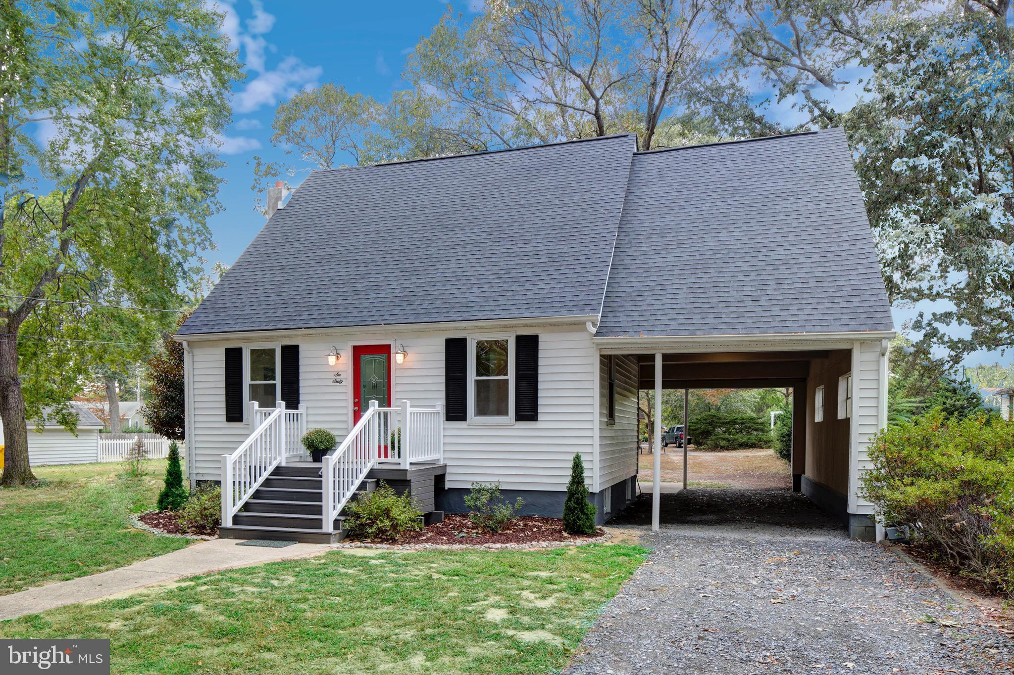 Welcome to 660 Riverside Drive