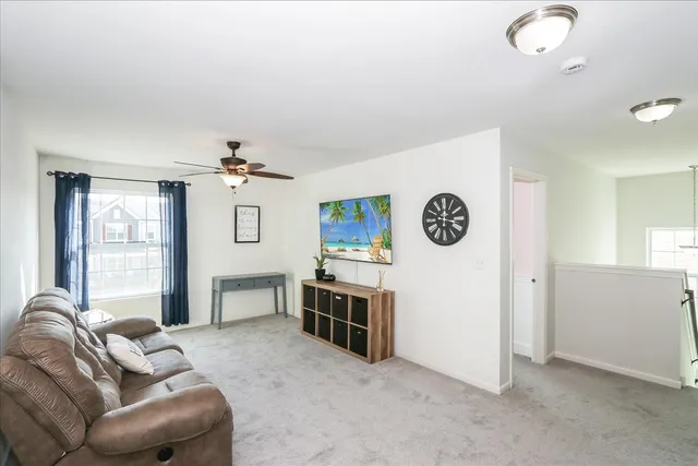 $450,000 | 342 Snowdrop Lane, Elgin, IL 60124