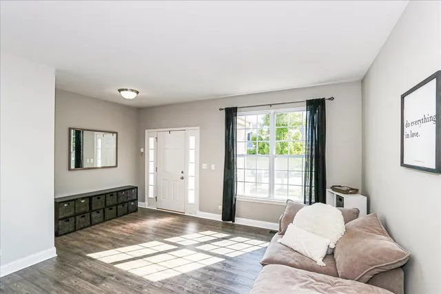 $450,000 | 342 Snowdrop Lane, Elgin, IL 60124