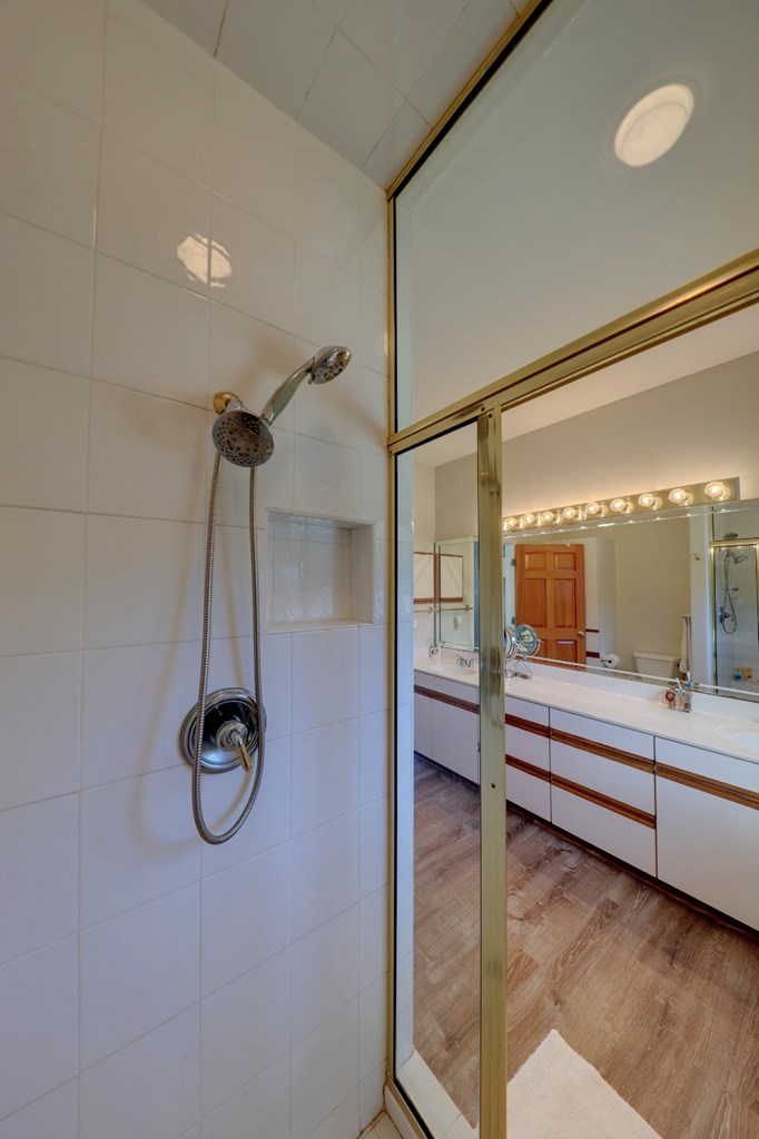 100 Lesikar Lane Center Point, TX 78010 - Photo 11 of 31