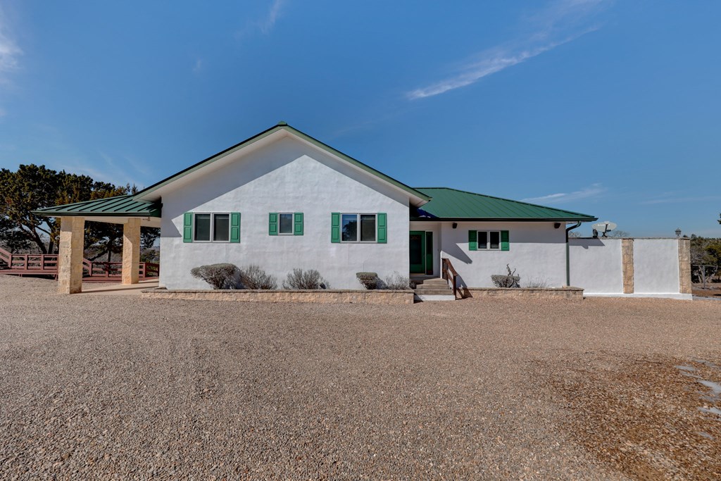 100 Lesikar Lane Center Point, TX 78010 - Photo 28 of 31