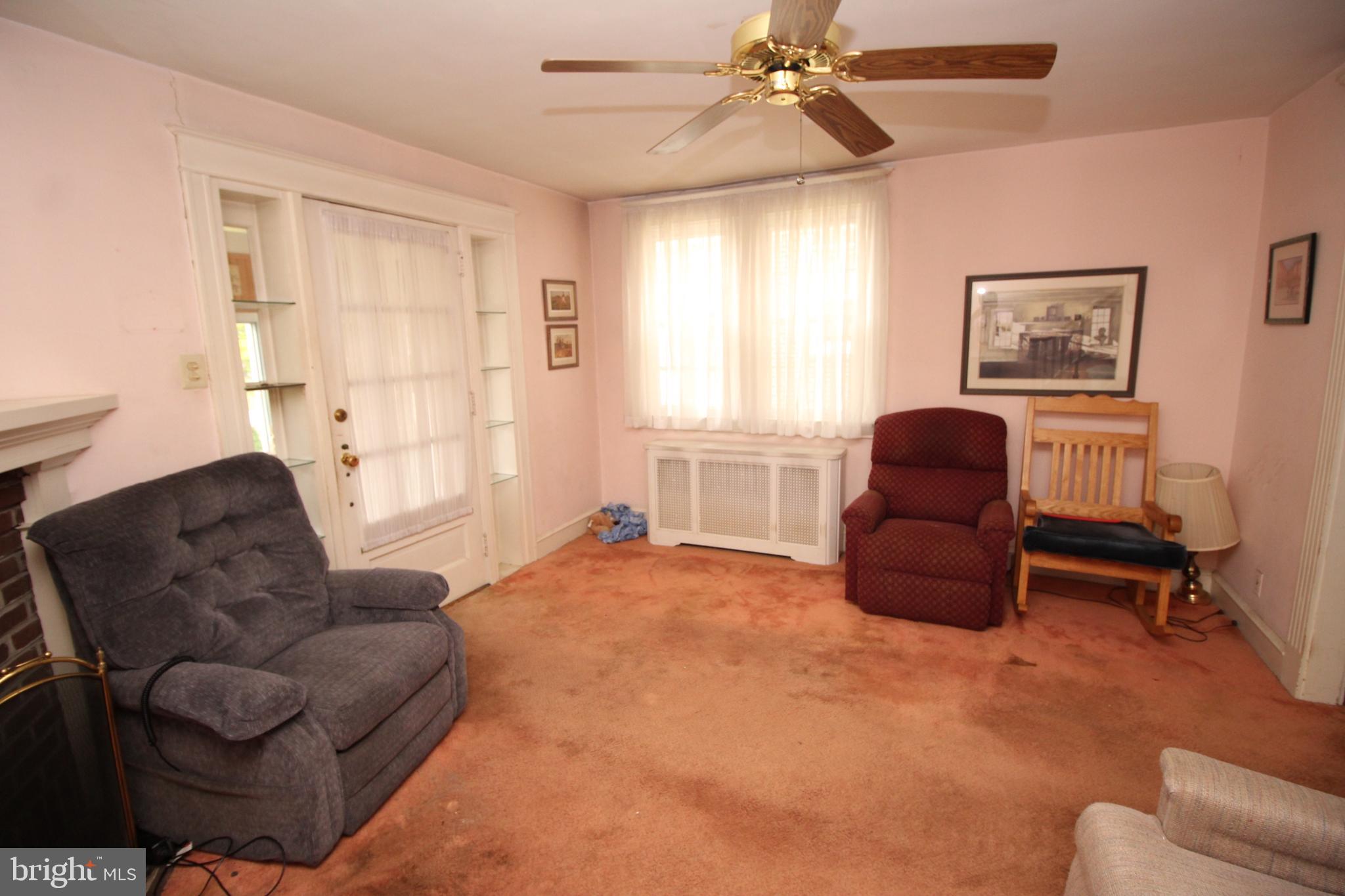 263 Pancoast Avenue Springfield, PA 19064 - Photo 3 of 19 Gallery Image 3