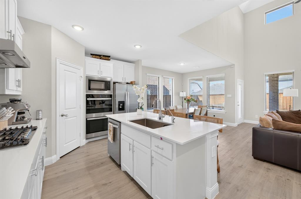 3829 PEARLWOOD Road Little Elm, TX 75068 - Photo 14 of 40 Gallery Image 14