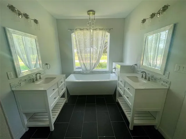 $450,000 | 1692 Farm Road 2653, Brashear, TX 75420