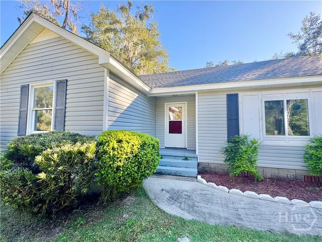 $1,675 | 443 Martin Road, Midway, GA 31320