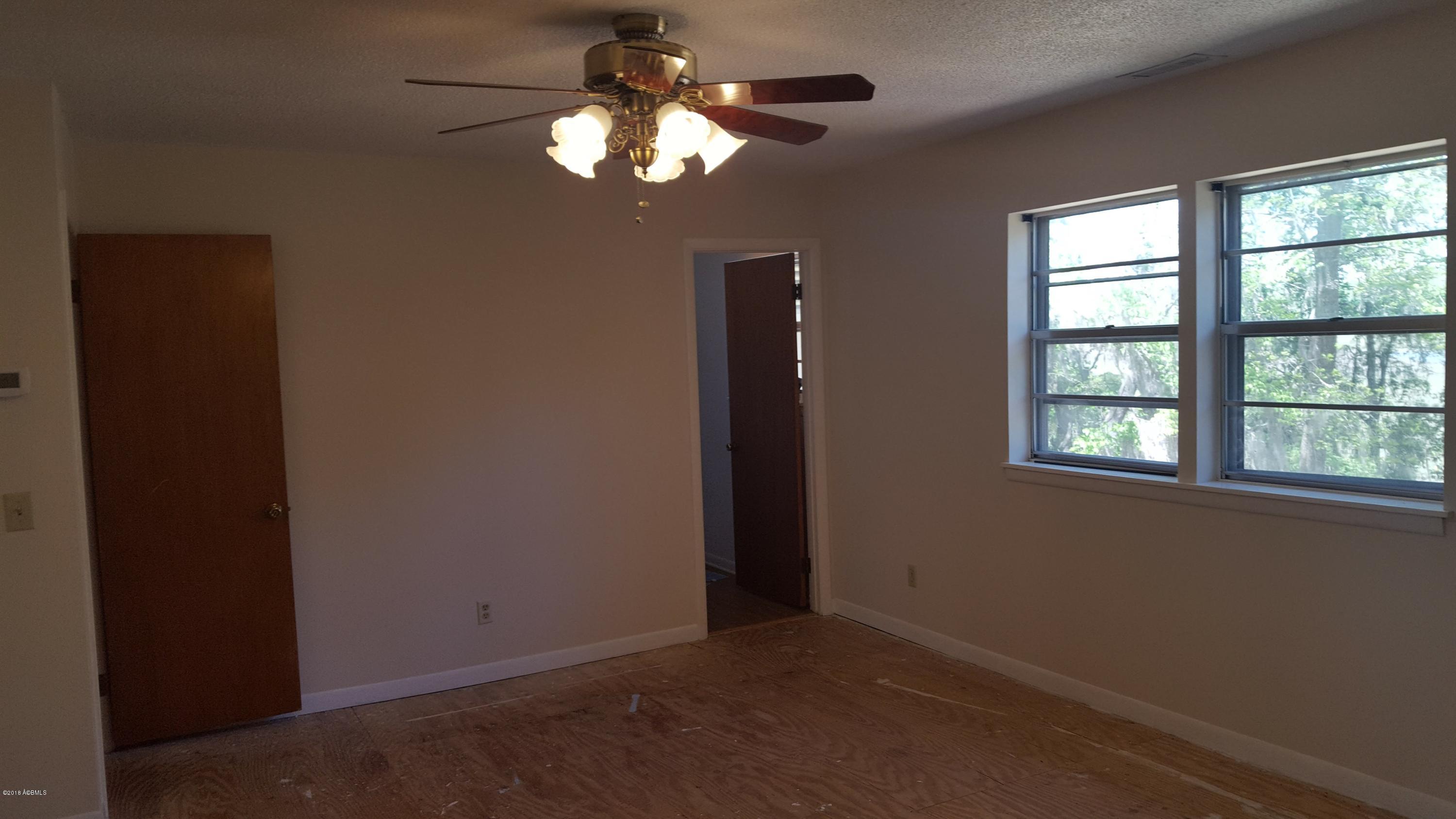 6000 Vaux Road Beaufort, SC 29906 - Photo 12 of 24 20180416_133055