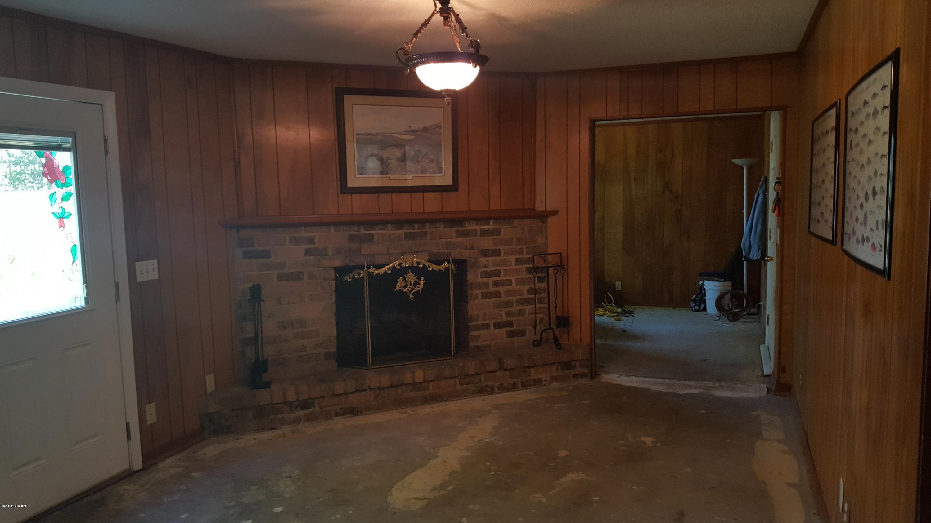 6000 Vaux Road Beaufort, SC 29906 - Photo 19 of 24 20180416_133708