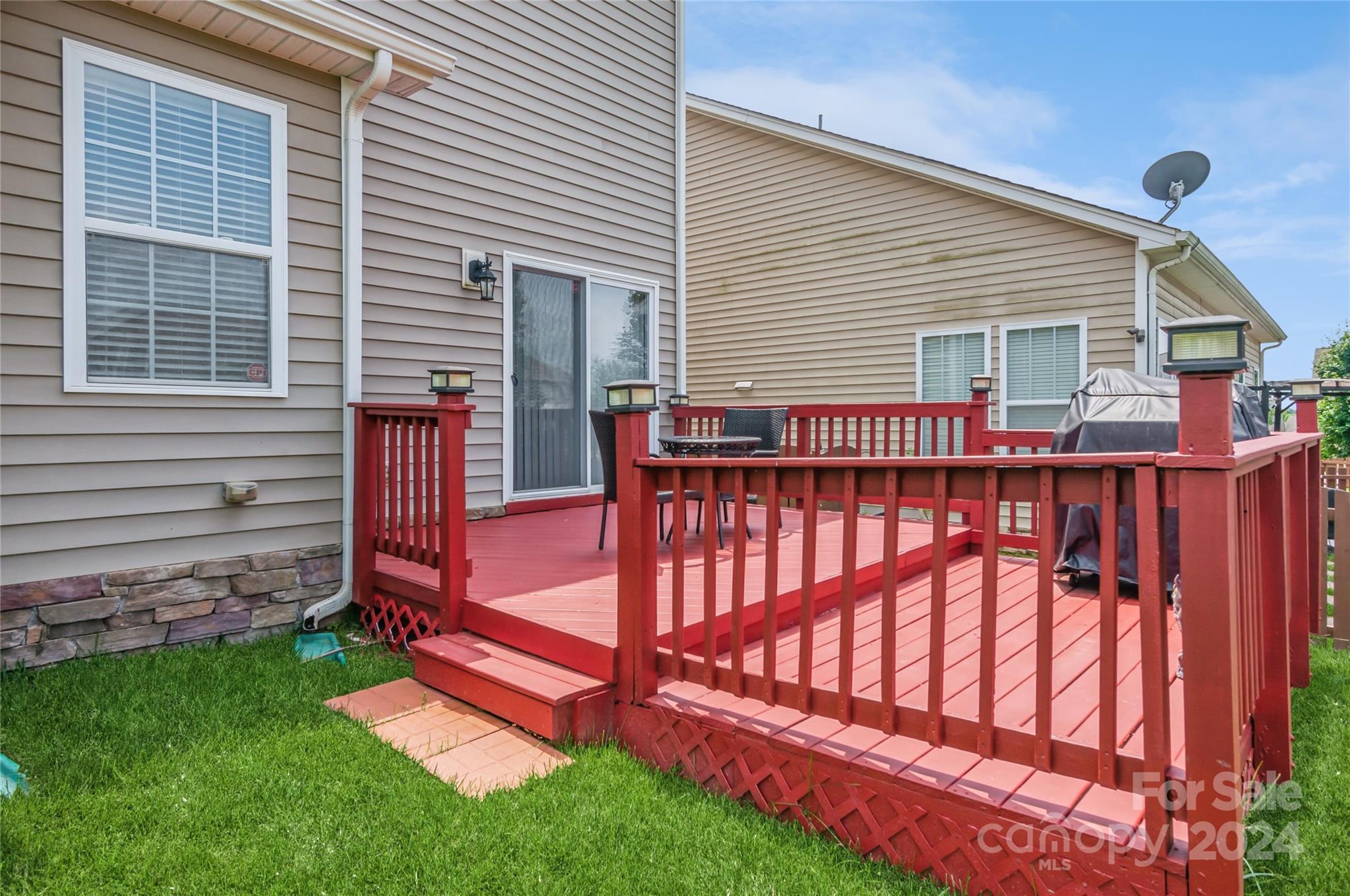 9014 Inverness Bay Road Charlotte, NC 28278 - Photo 32 of 35 Gallery Image 32