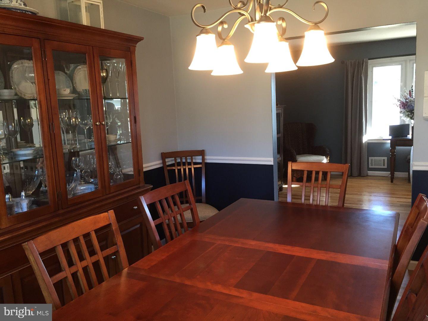 549 Mercer Street Hamilton Square, NJ 08690 - Photo 9 of 23 Dining Room