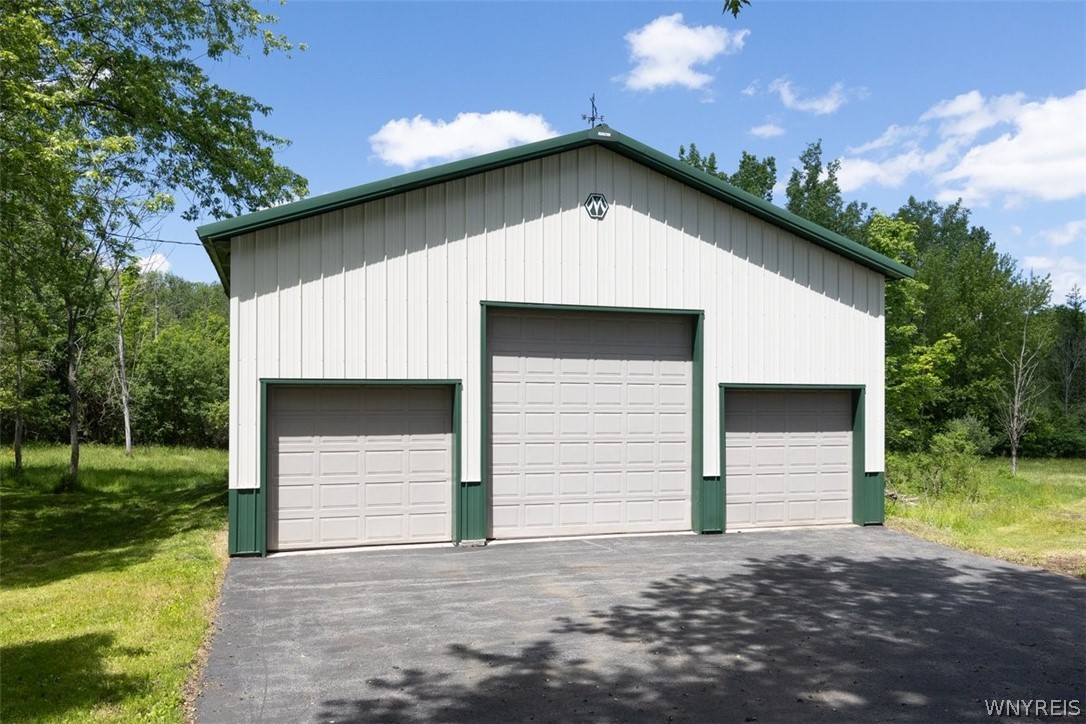 1827 Maxon Road Bennington, NY 14011 - Photo 15 of 26