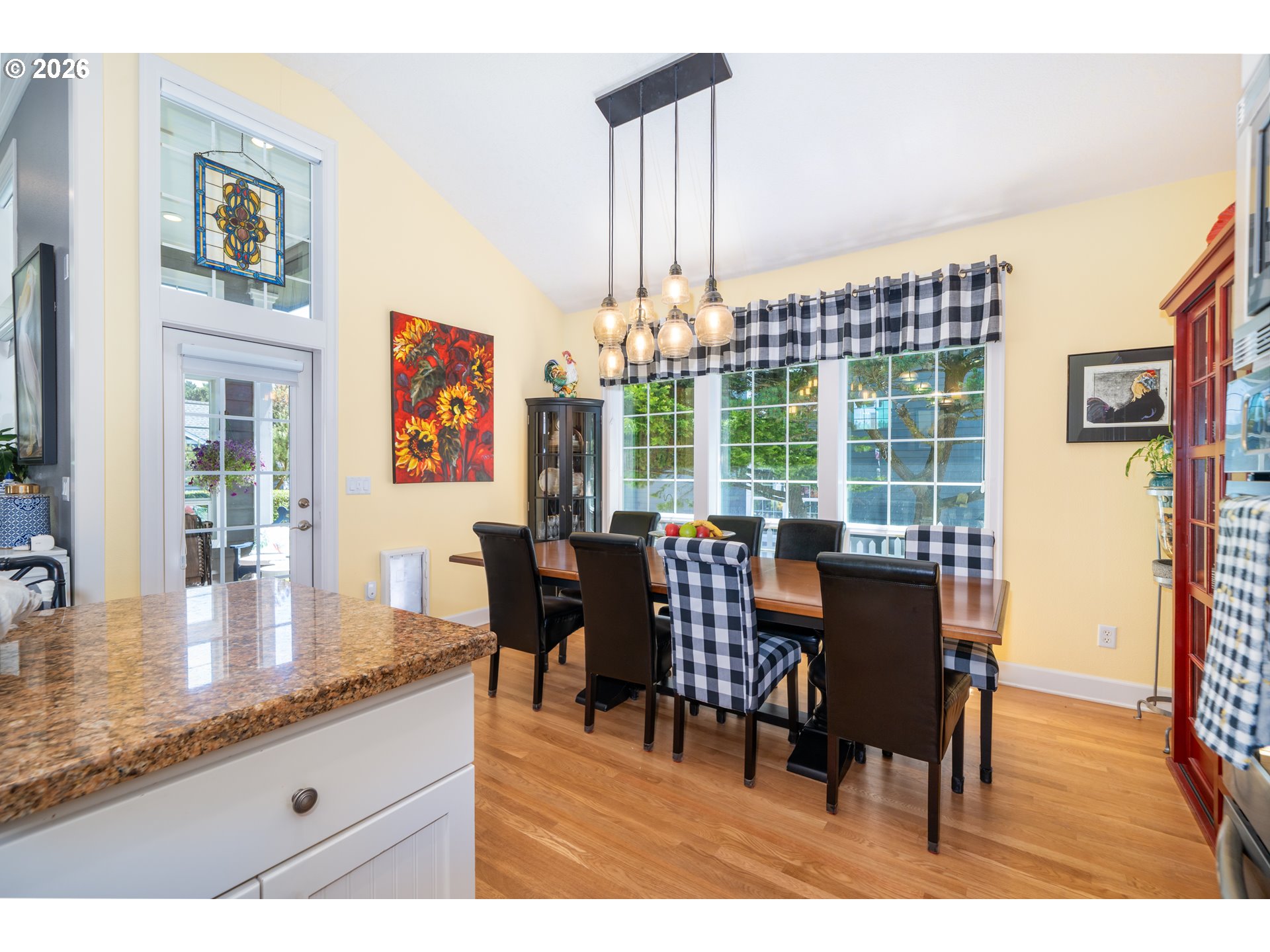 205 Southwest 58th Street South Beach, OR 97366 - Photo 17 of 48 Dining Area