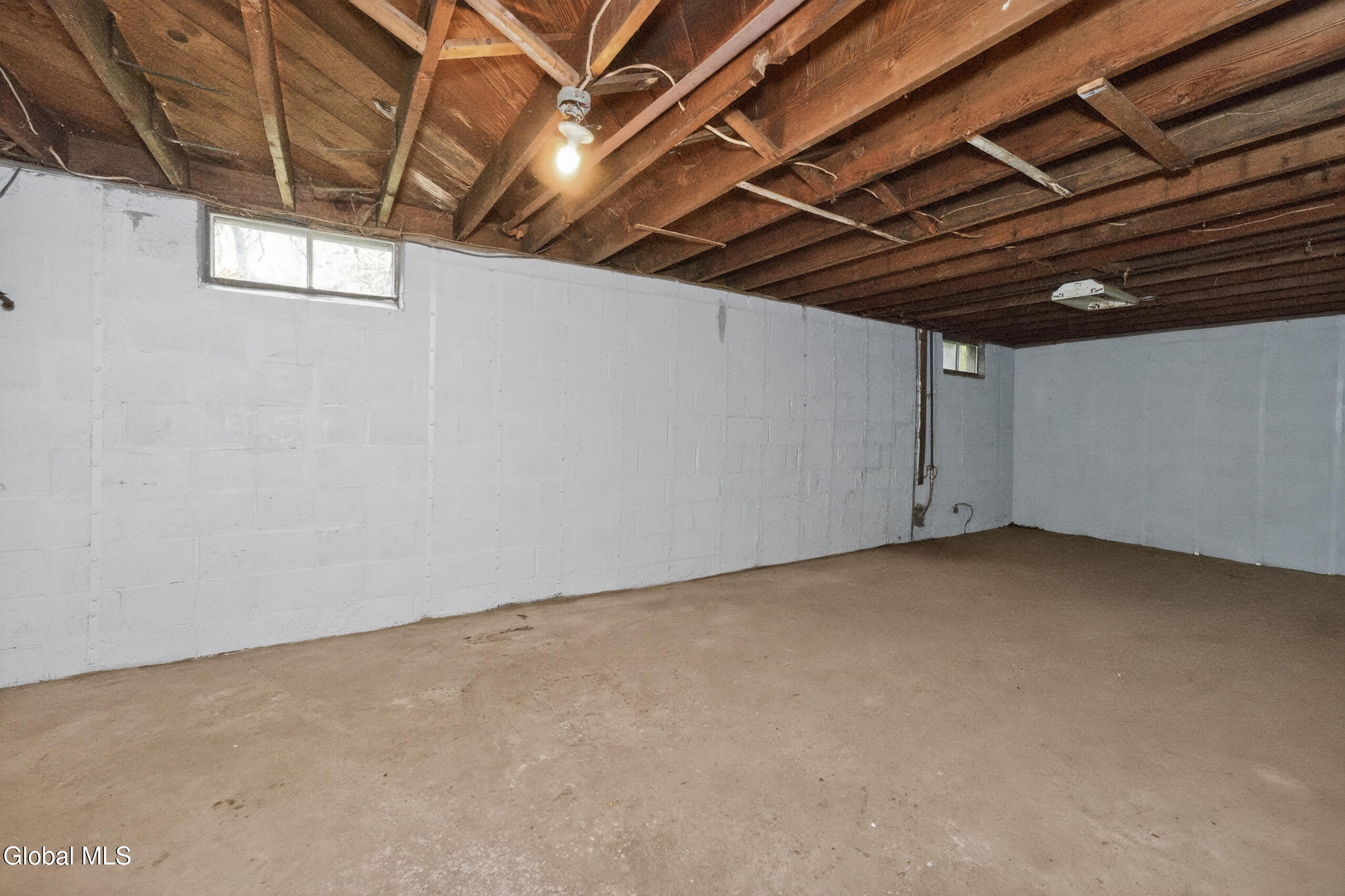 1026 Dudley Road Rotterdam, NY 12303 - Photo 30 of 38 8 Basement 2