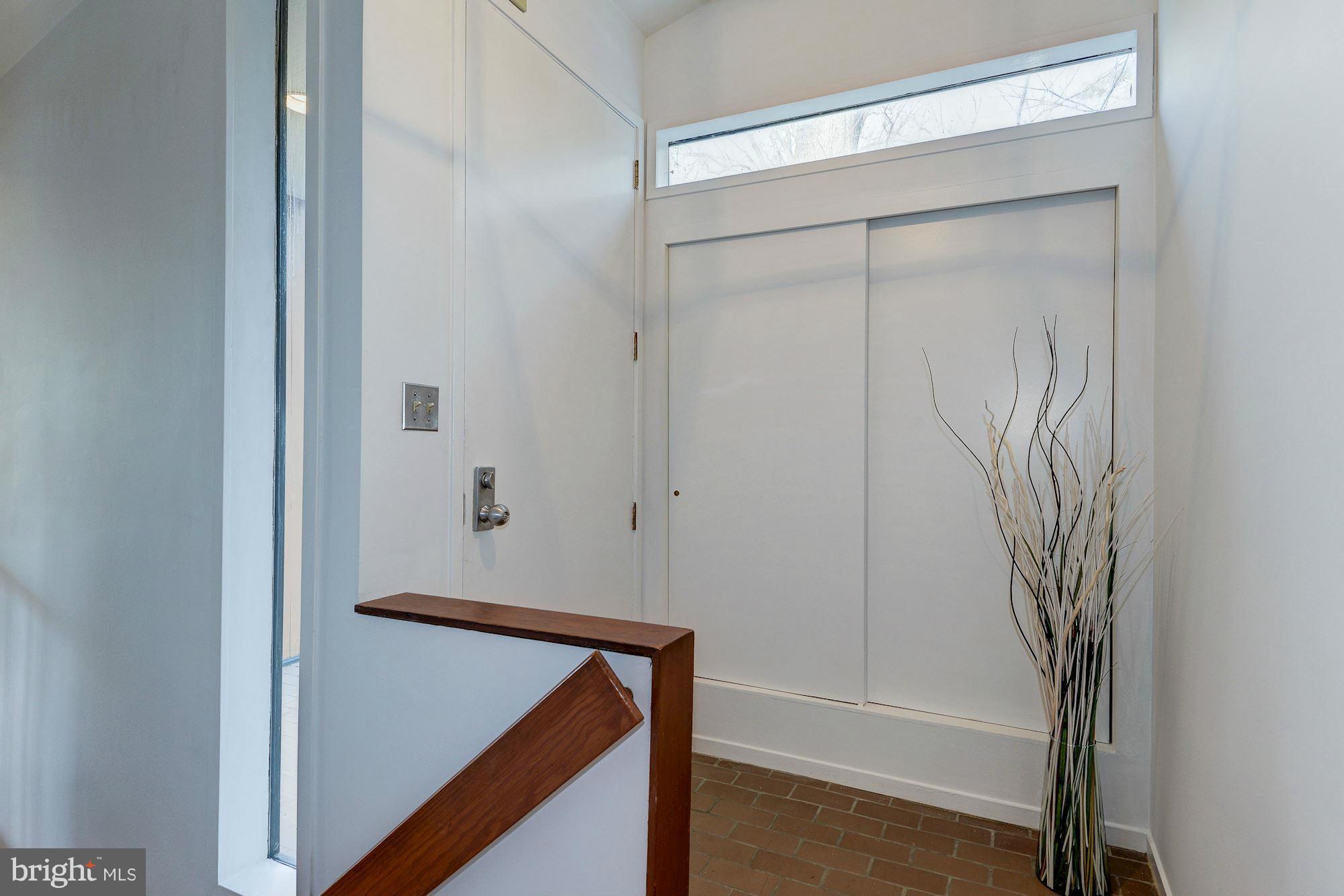 3416 Highview Court Silver Spring, MD 20902 - Photo 3 of 30 Interior (General)