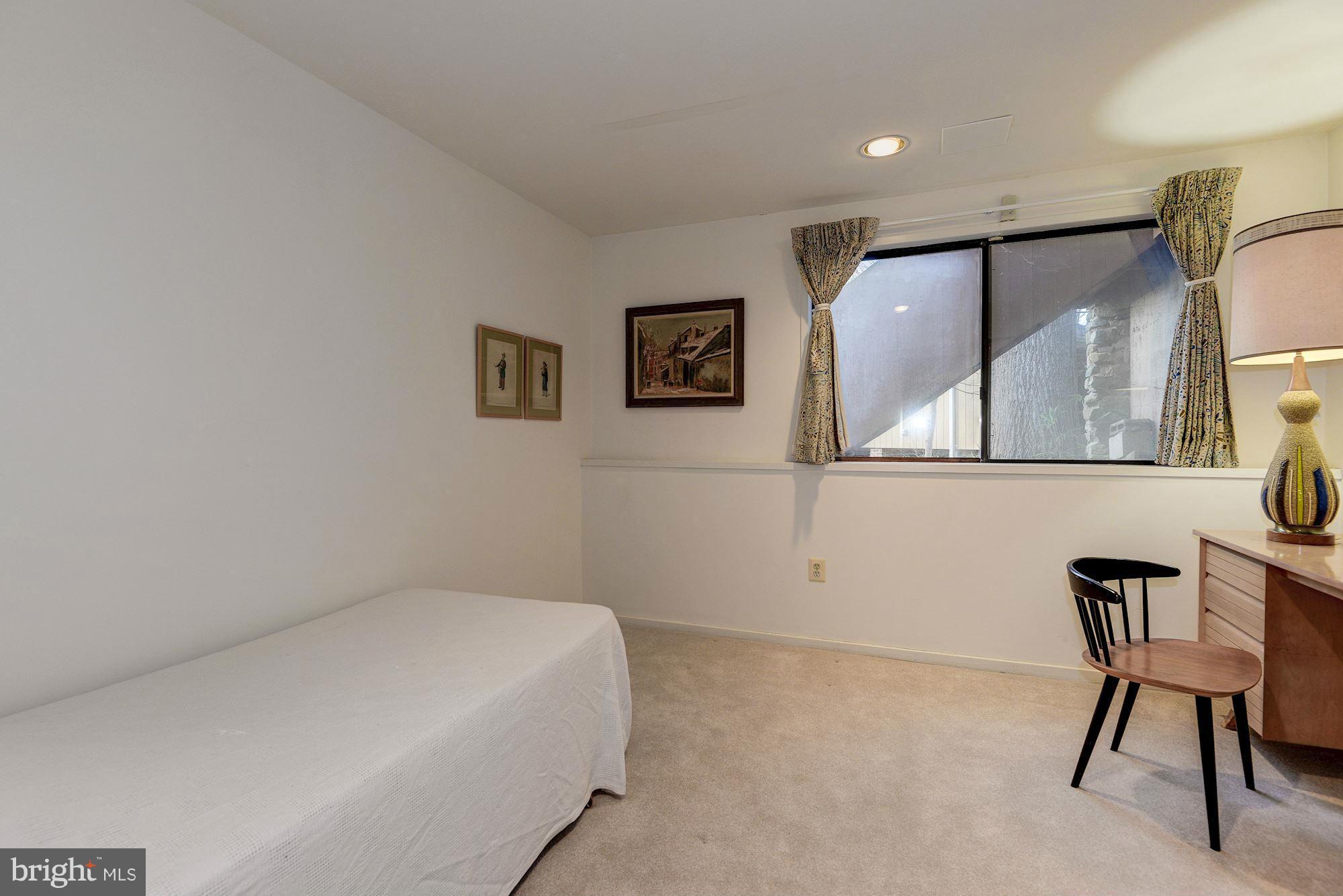 3416 Highview Court Silver Spring, MD 20902 - Photo 21 of 30 Bedroom