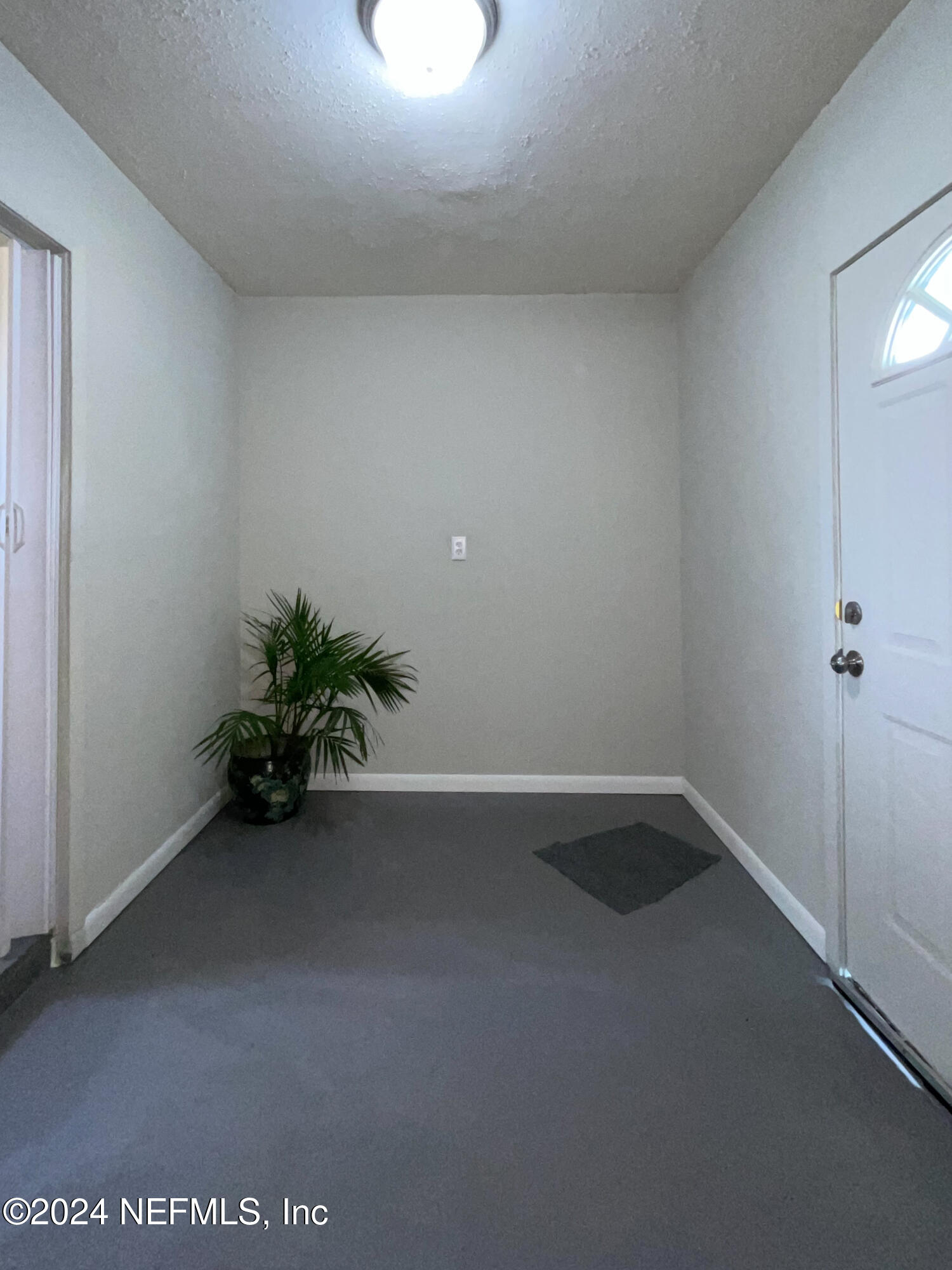 7431 Proxima Road Jacksonville, FL 32210 - Photo 5 of 16 IMG_4334