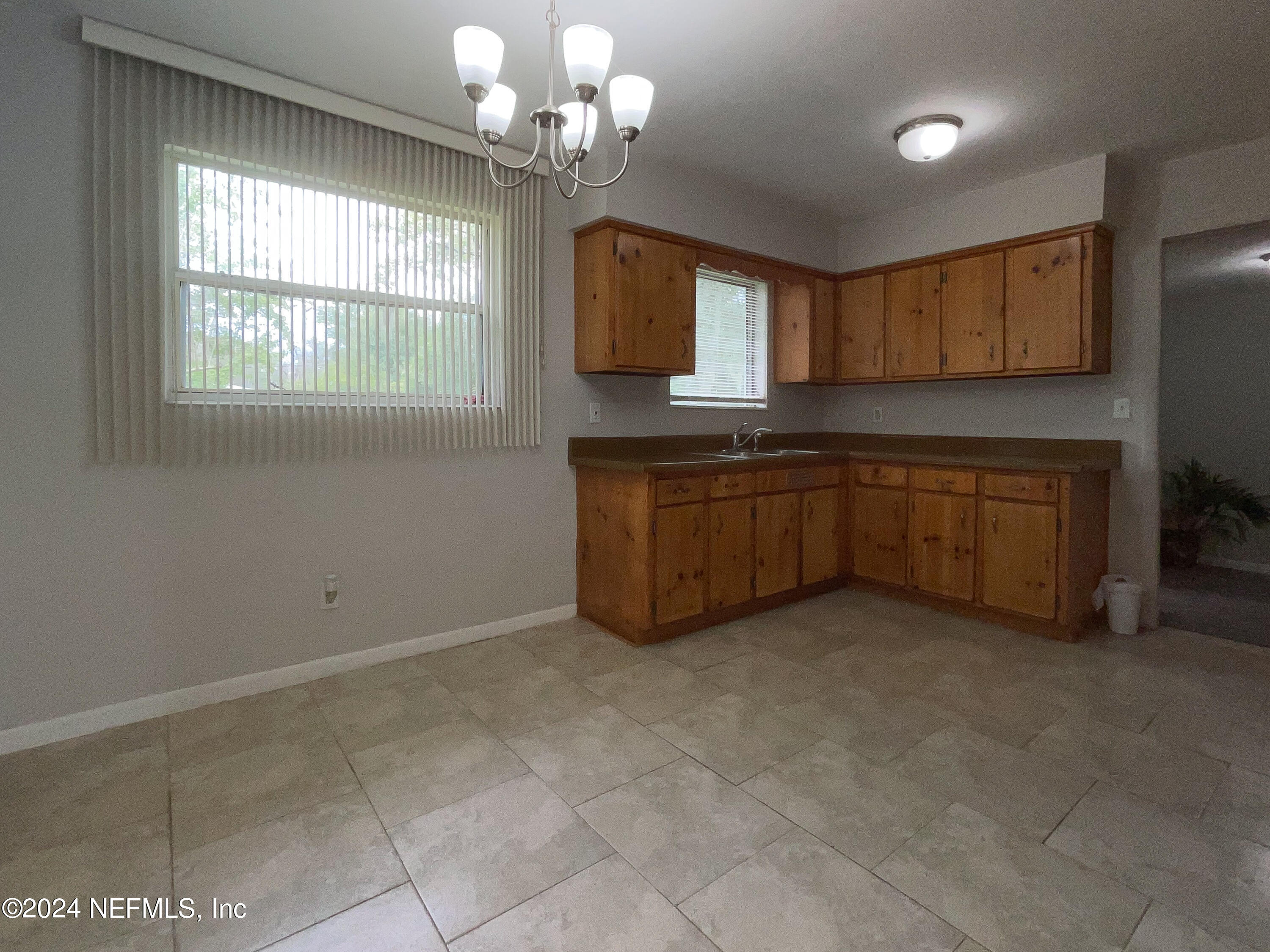 7431 Proxima Road Jacksonville, FL 32210 - Photo 8 of 16 IMG_4312